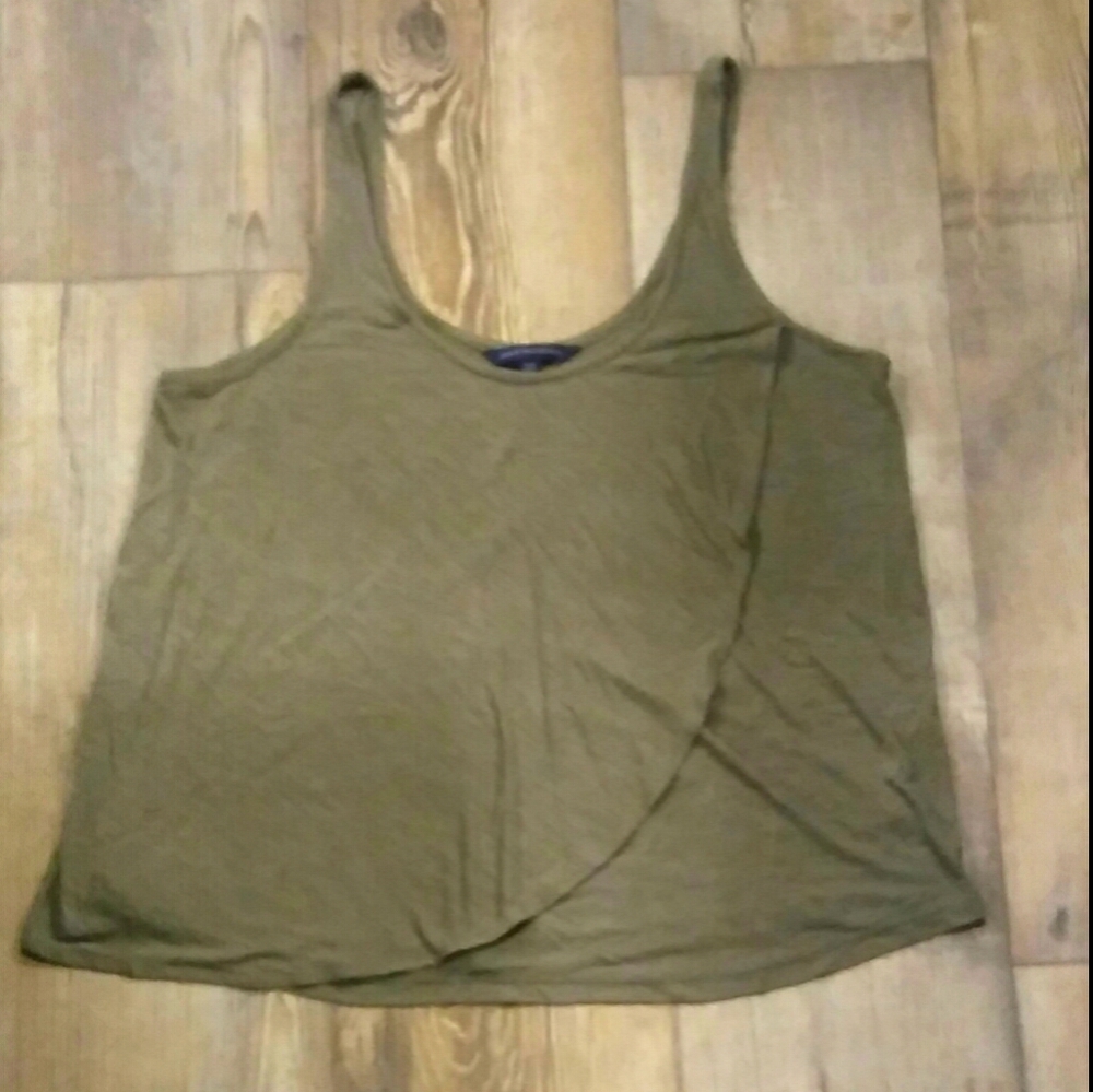 Very cute aeo tank top green szM